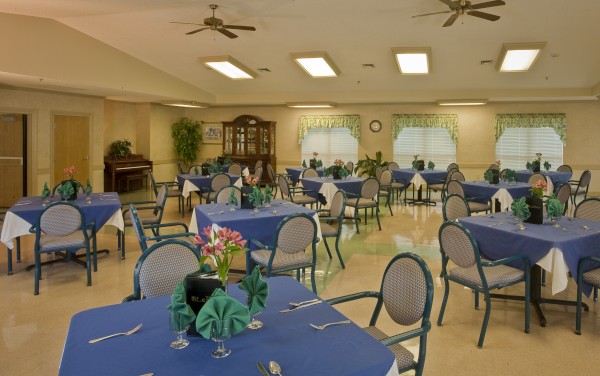 The Laurels of Salisbury: Dining